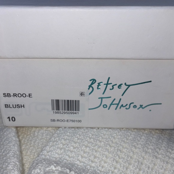 Betsey Johnson Pink Blush and Gold Floral - Picture 10 of 10